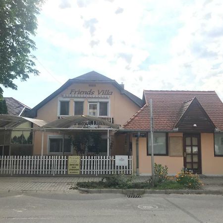 Friends Villa Apartments Hévíz المظهر الخارجي الصورة