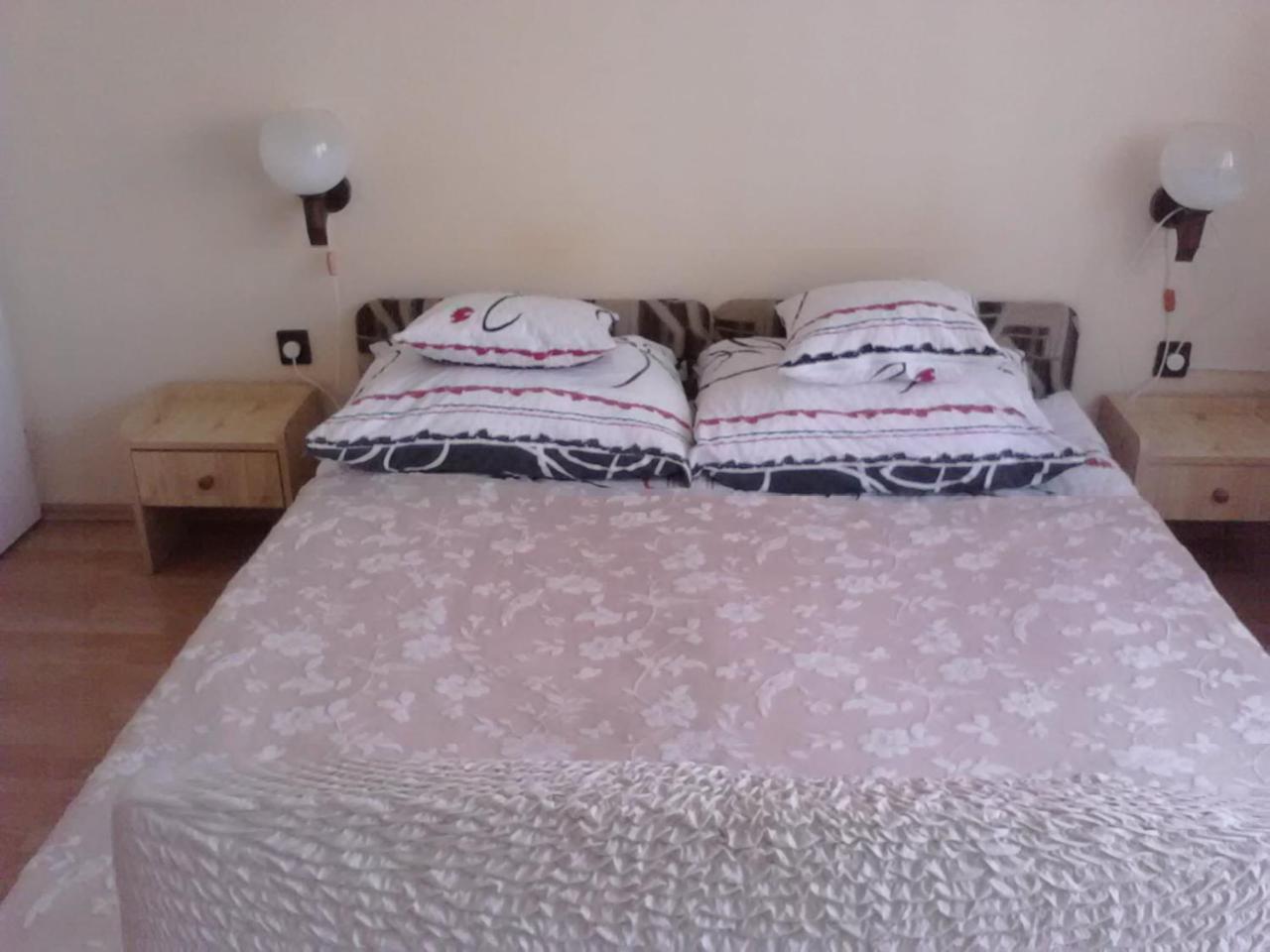 Friends Villa Apartments Hévíz المظهر الخارجي الصورة